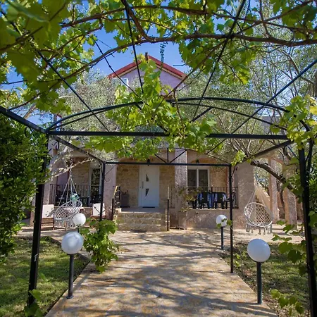 Vergia Villa